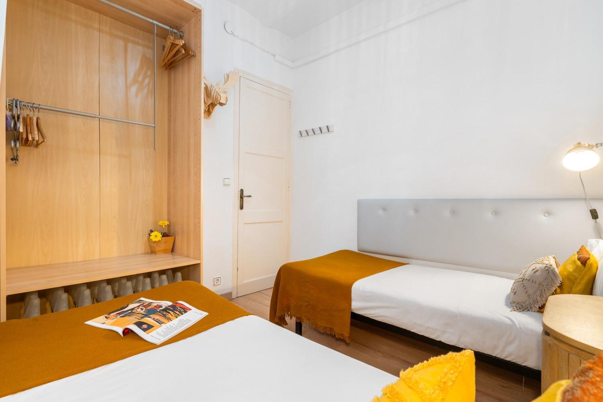 Apartamento Fridays Flats Whisper-Quiet Near Sagrada'S Heart Barcelona Exterior foto
