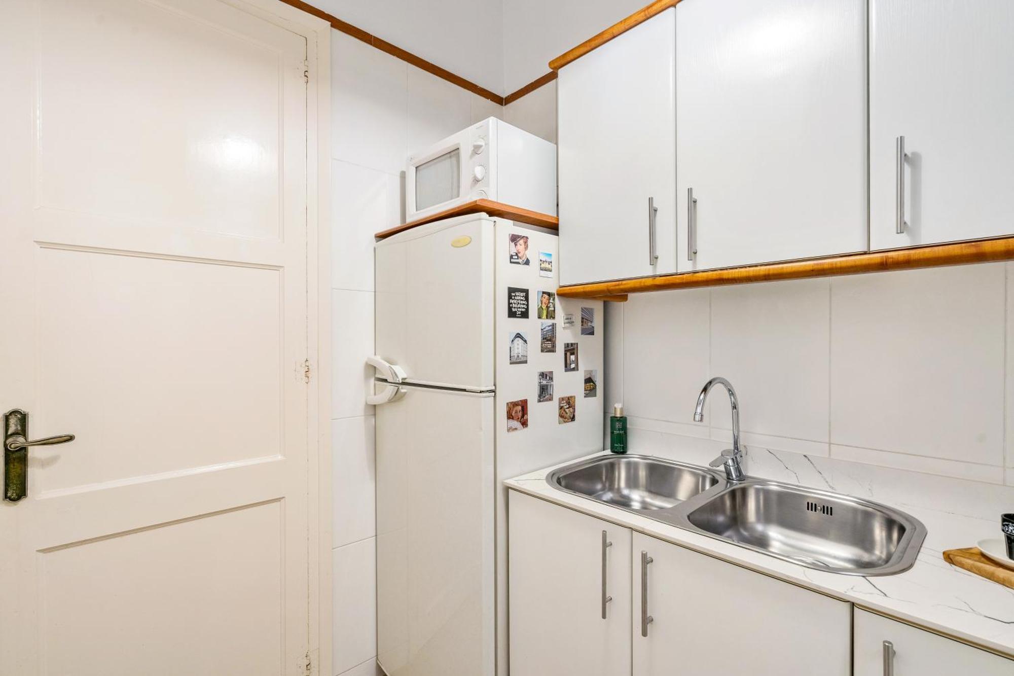 Apartamento Fridays Flats Whisper-Quiet Near Sagrada'S Heart Barcelona Exterior foto